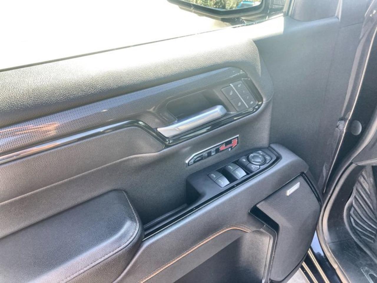 2023 GMC Sierra 1500 AT4 4WD | Diesel | 360 Camera | Leather Photo