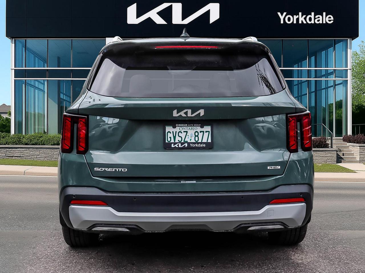 2025 Kia Sorento Plug-In Hybrid EX Photo