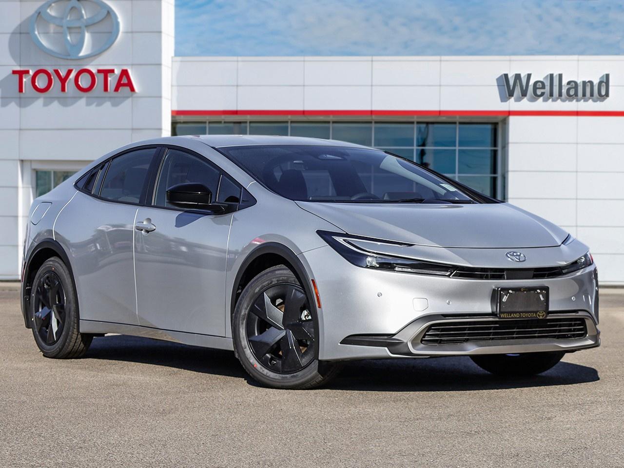 2026 Toyota Prius Plug-In Hybrid SE Photo0