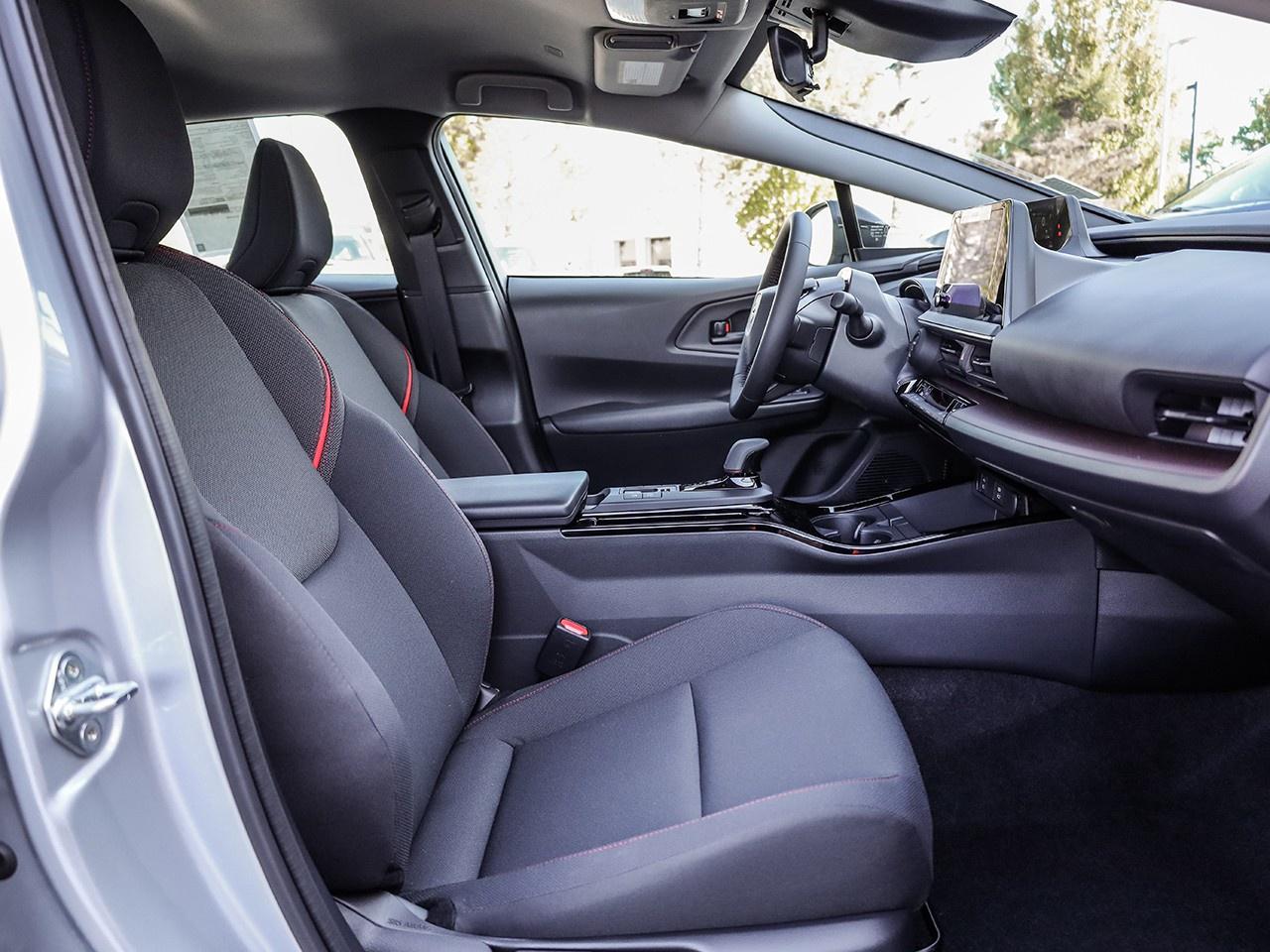 2026 Toyota Prius Plug-In Hybrid SE $1000 REBATE NOT APPLIED TO PRICE! Photo