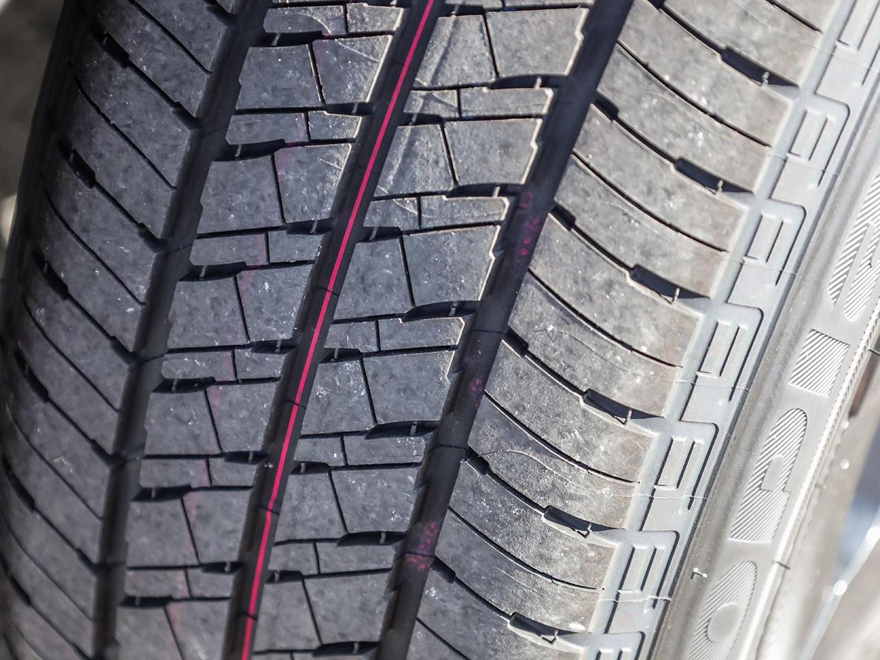 2026 Toyota Prius Plug-In Hybrid SE $8000 IN TOTAL SAVINGS AVAILABLE!! Photo