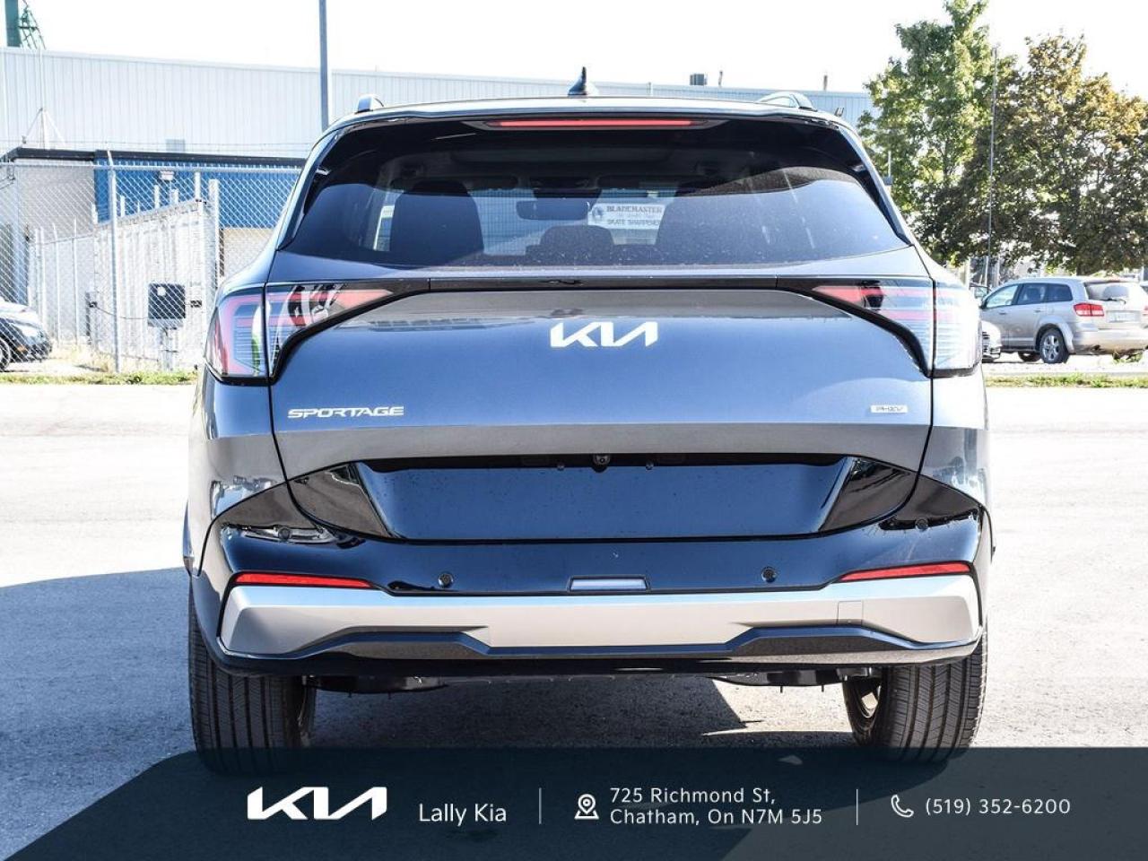 2026 Kia Sportage Plug-In Hybrid EX Premium | PHEV | Dealership Demo Photo4