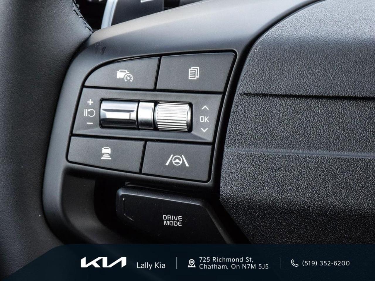 2026 Kia Sportage Plug-In Hybrid 2025 Kia Sportage PHEV - EX Premium | Dealership Demo | Qualifies for New Incentives Photo