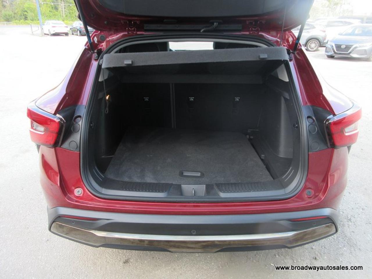 2024 Chevrolet Trax FUEL EFFICIENT ACTIV-PACKAGE 5 PASSENGER 1.2L - TURBO.. LEATHER.. HEATED SEATS & WHEEL.. BACK-UP CAMERA.. BLUETOOTH SYSTEM.. TOUCH-SCREEN-DISPLAY.. Photo