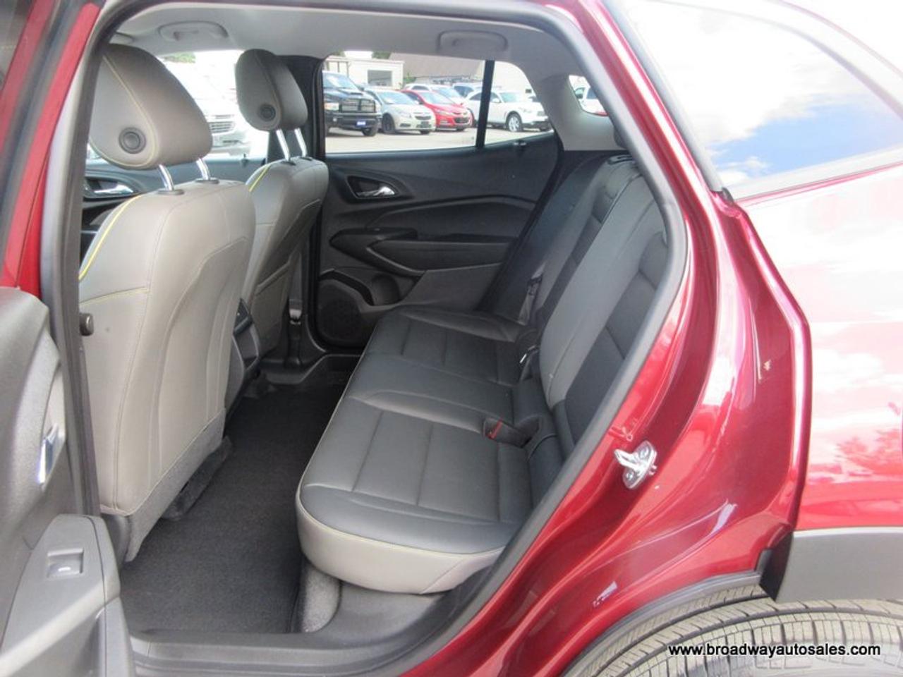 2024 Chevrolet Trax FUEL EFFICIENT ACTIV-PACKAGE 5 PASSENGER 1.2L - TURBO.. LEATHER.. HEATED SEATS & WHEEL.. BACK-UP CAMERA.. BLUETOOTH SYSTEM.. TOUCH-SCREEN-DISPLAY.. Photo