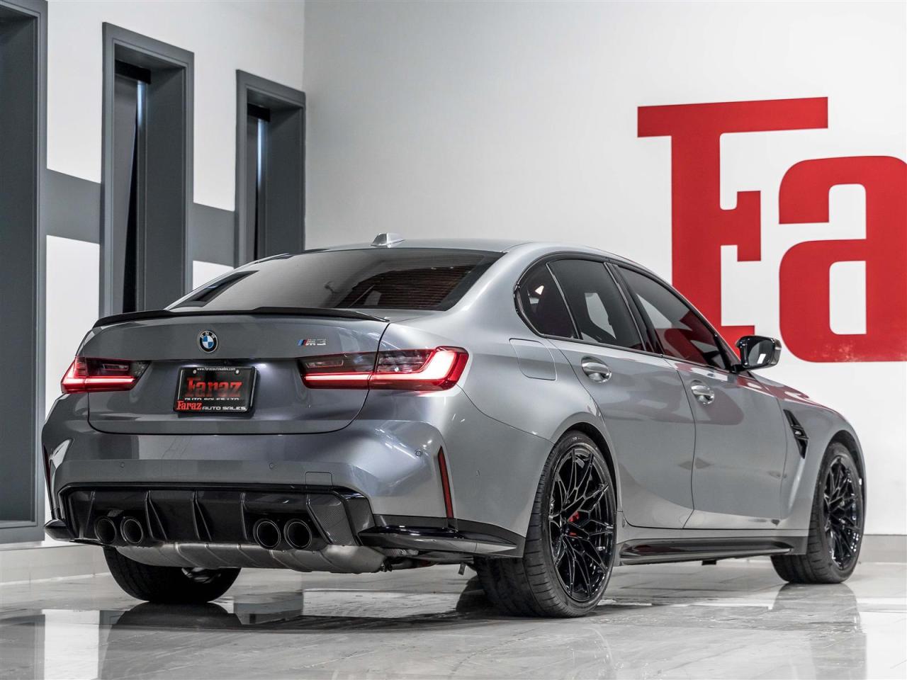 2025 BMW M3 6 SPEED MANUAL| M CARBON PKG|CARBON BUCKETS|PREMIUM PKG Photo3