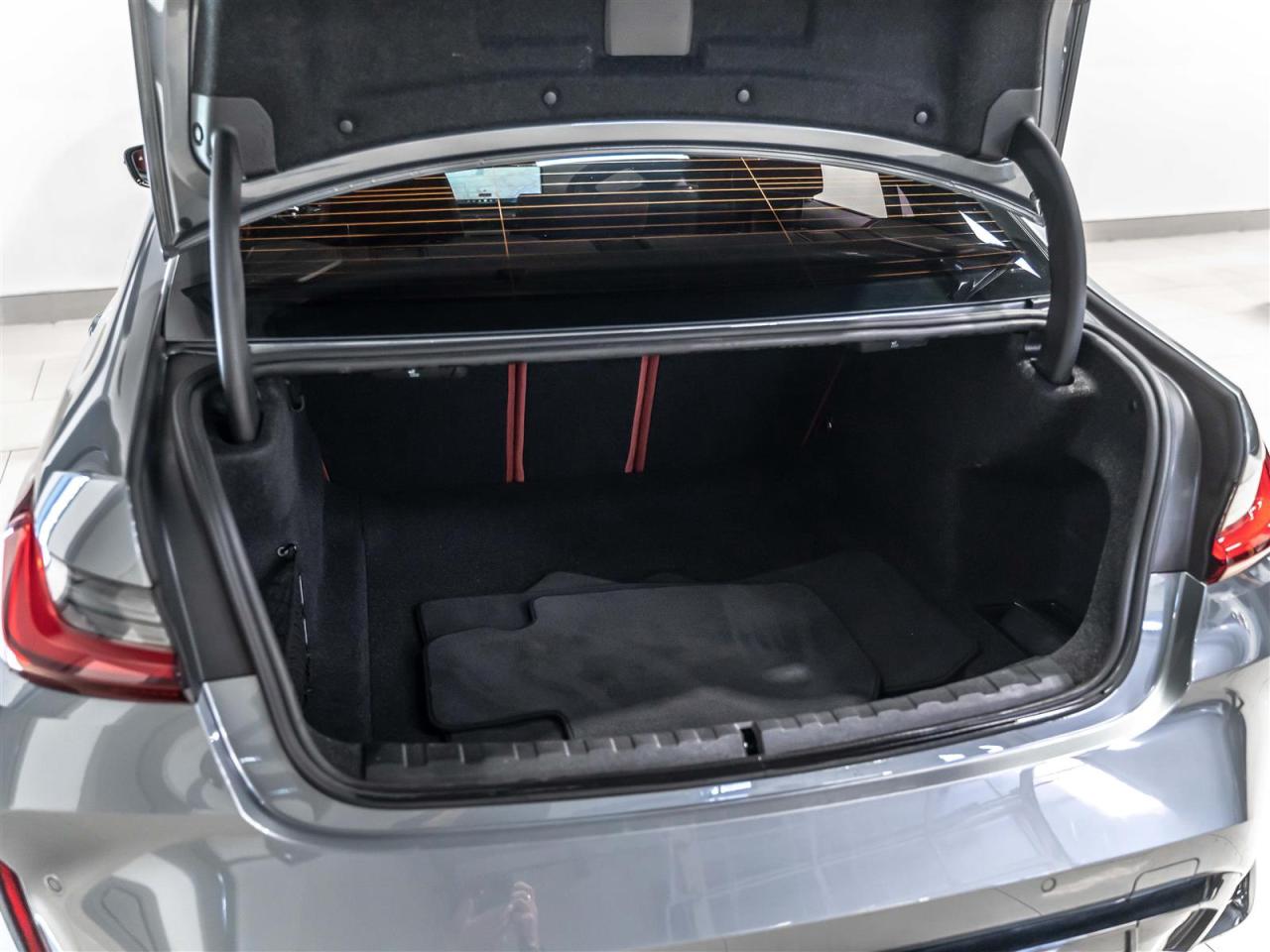 2025 BMW M3 6 SPEED MANUAL| M CARBON PKG|CARBON BUCKETS|PREMIUM PKG Photo