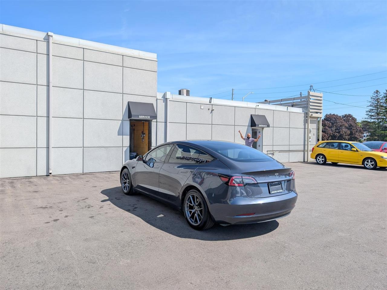 2021 Tesla Model 3 STANDARD RANGE PLUS Photo2