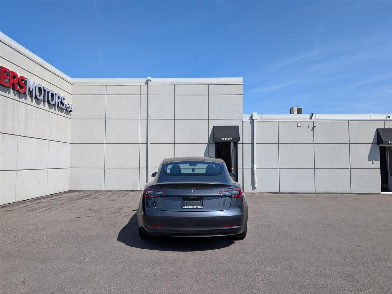 2021 Tesla Model 3 STANDARD RANGE PLUS Photo3