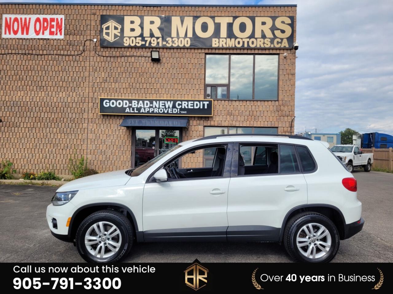 2017 Volkswagen Tiguan S | No Reported Accidents Photo