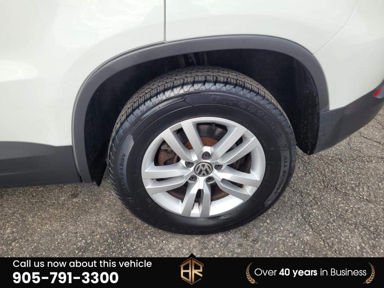 2017 Volkswagen Tiguan S | No Reported Accidents Photo