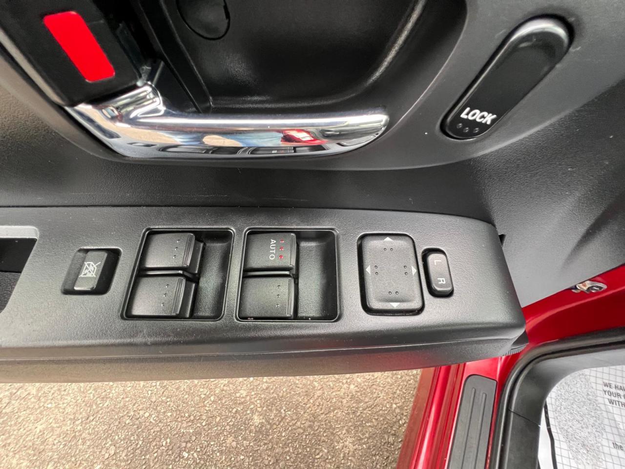 2017 Mazda MAZDA5 Grand Touring Photo