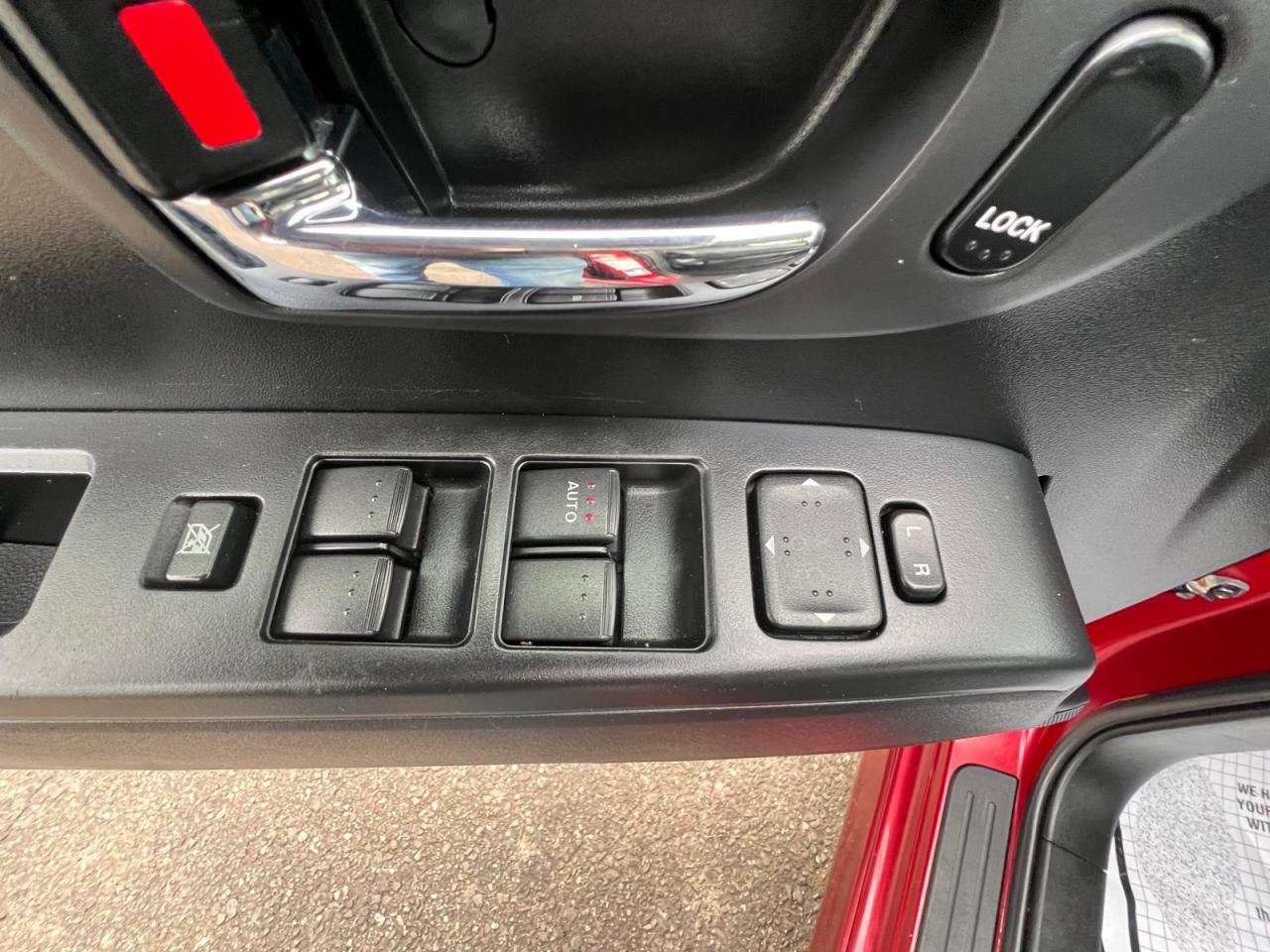 2017 Mazda MAZDA5 Grand Touring Photo