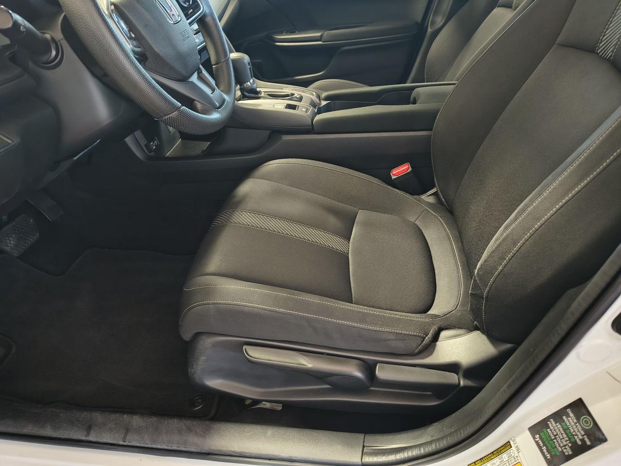 2017 Honda Civic LX Photo0