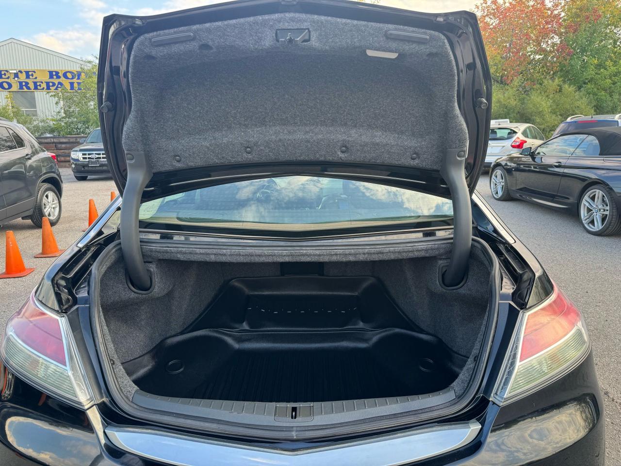 2012 Acura TL w/Elite Pkg - Photo #20