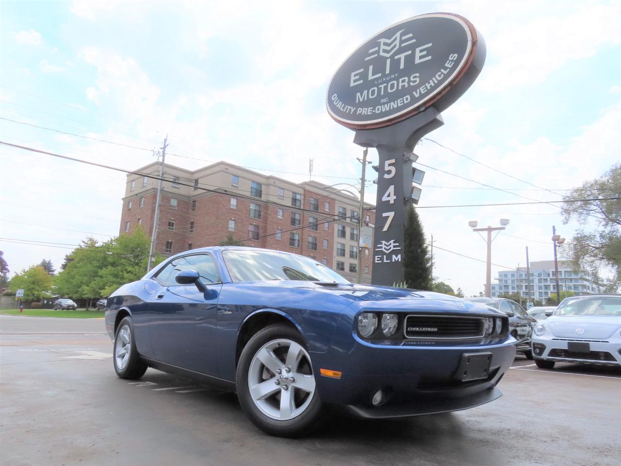 Used 2010 Dodge Challenger COUPE - LEATHER - SUNROOF !!! for sale in Burlington, ON