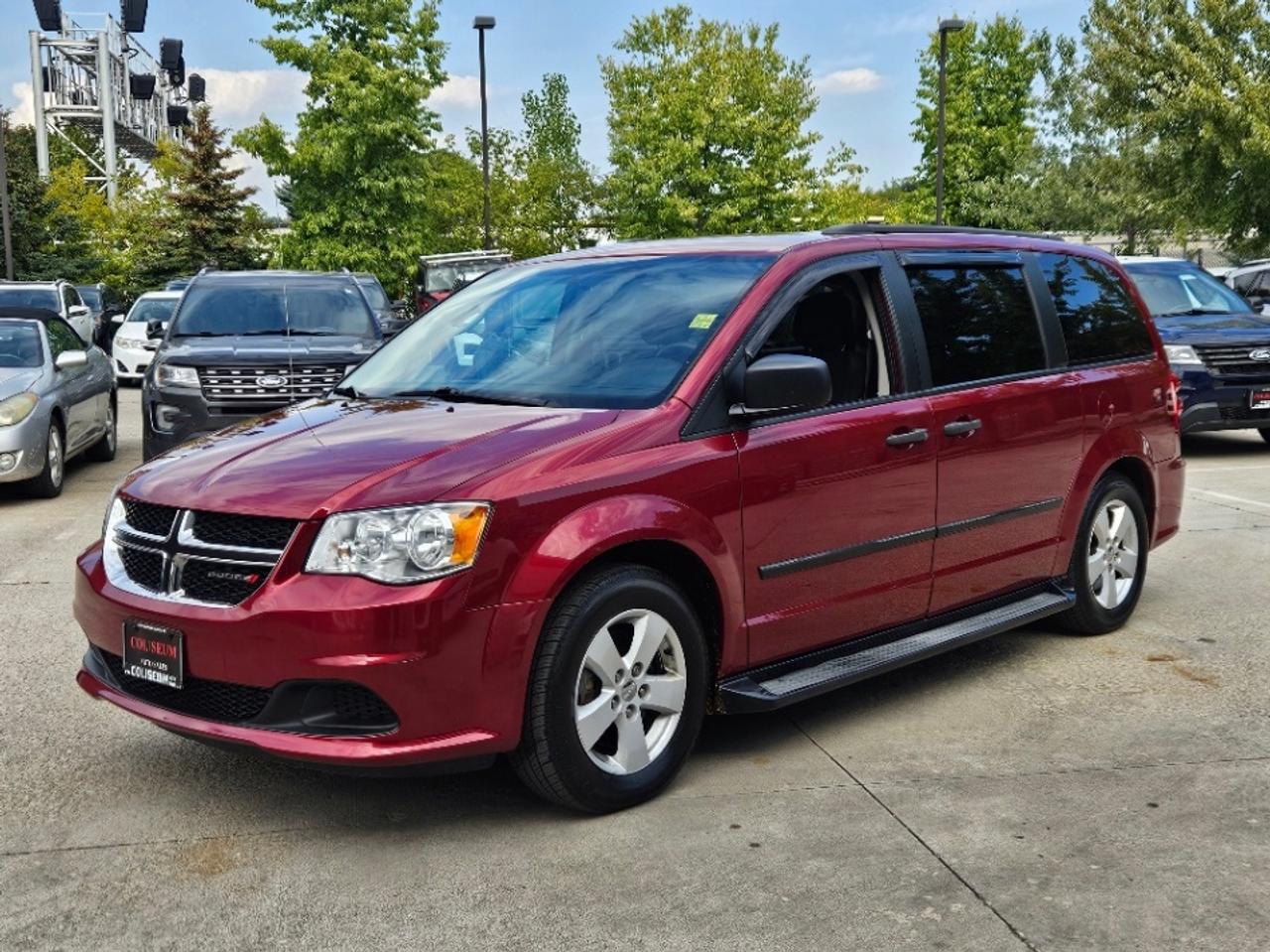 2016 Dodge Grand Caravan SHOPRIDER CART & POWER LIFT ACCESIBILITY Photo