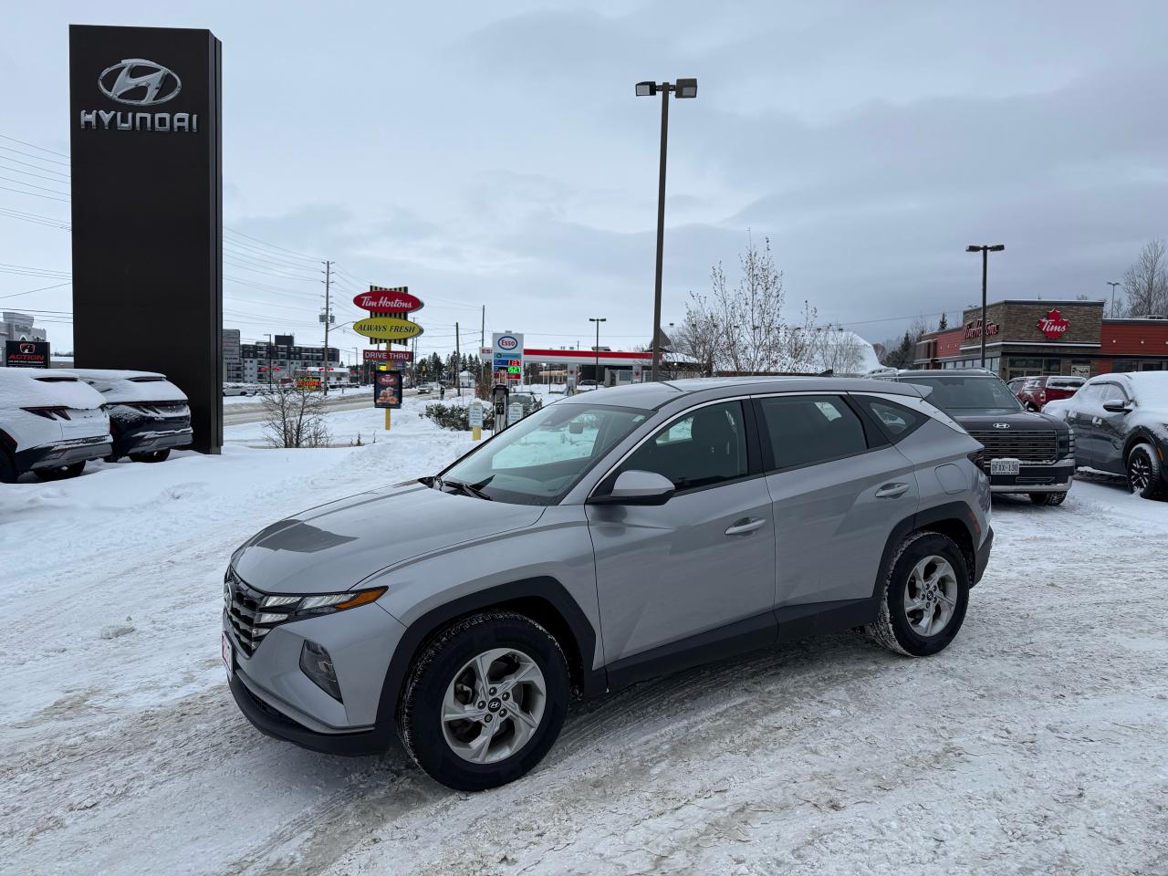 2022 Hyundai Tucson Essential Photo1