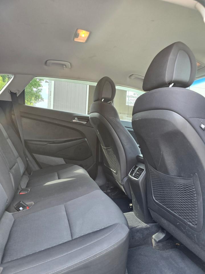 2017 Hyundai Tucson AWD 4DR 2.0L PREMIUM - Photo #14