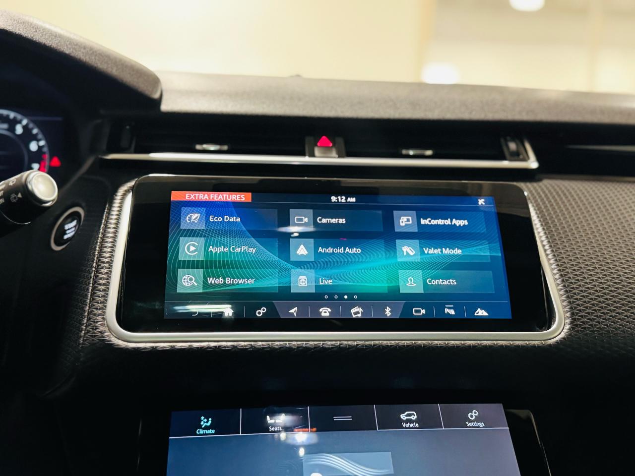 2018 Land Rover Range Rover Velar P380 R-Dynamic SE - Photo #20