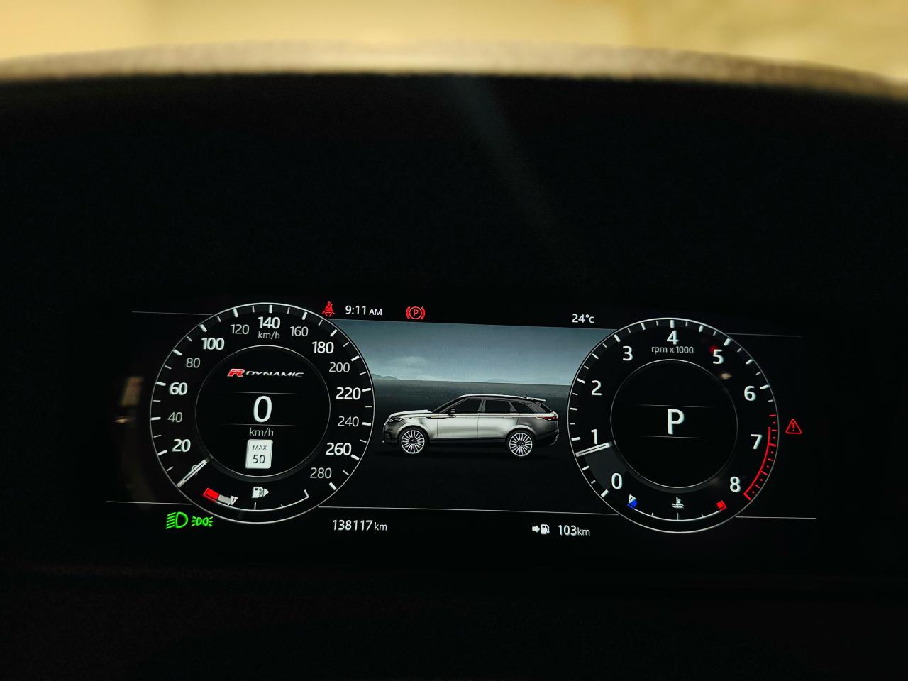2018 Land Rover Range Rover Velar P380 R-Dynamic SE - Photo #11