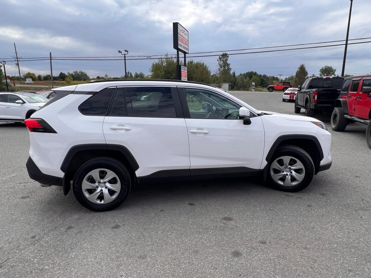 2020 Toyota RAV4 LE - Photo #6