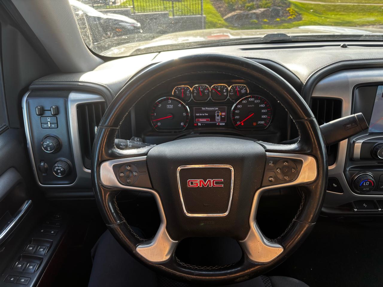 2015 GMC Sierra 1500 SLE - Photo #6