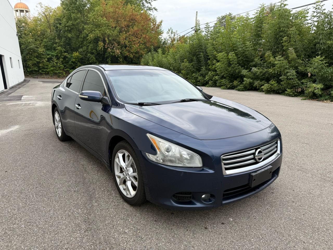 2012 Nissan Maxima 4dr Sdn CVT 3.5 SV - Photo #3