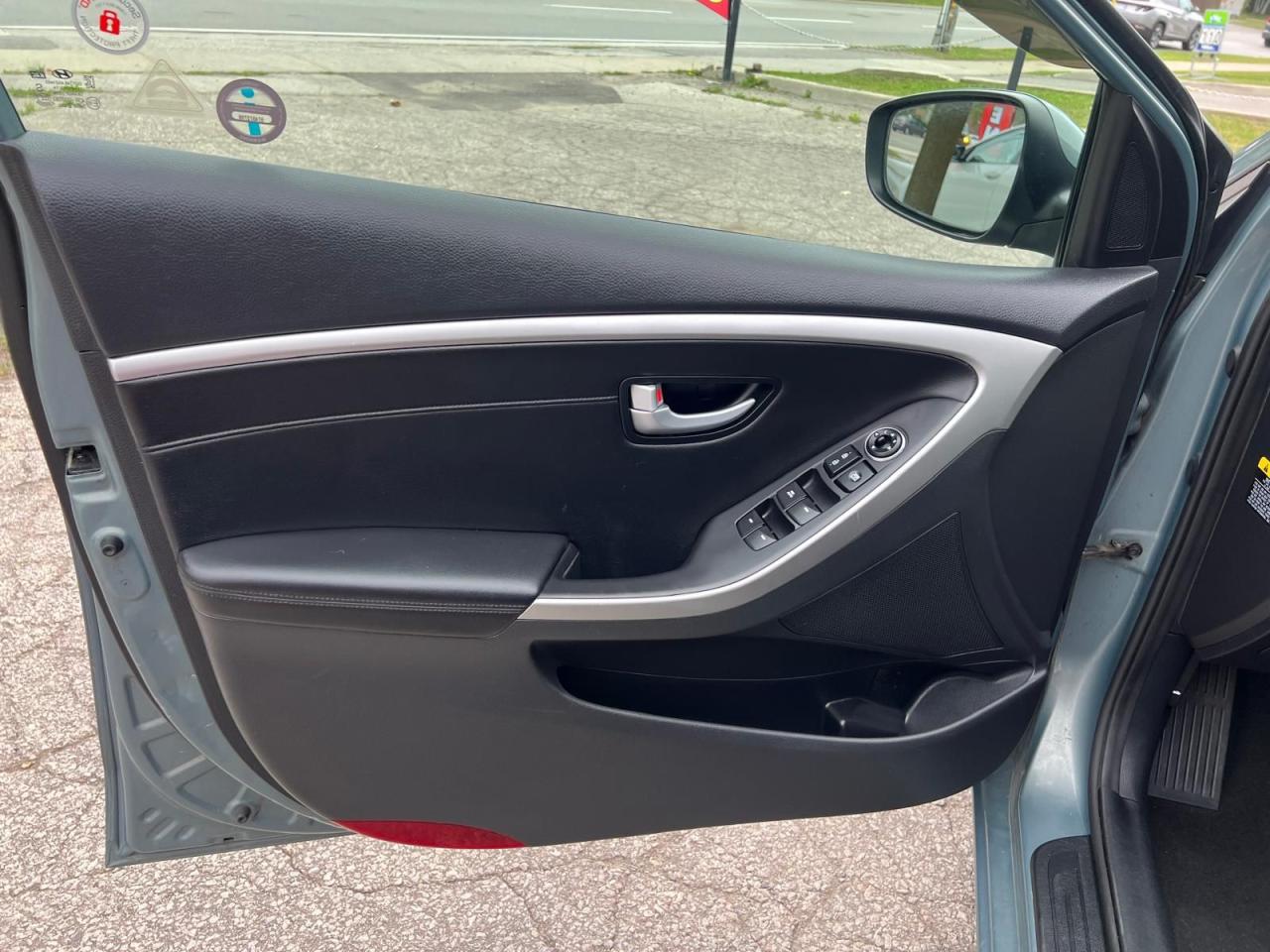 2014 Hyundai Elantra GT SE w/Tech Pkg Low KM No Accident Leather - Photo #33