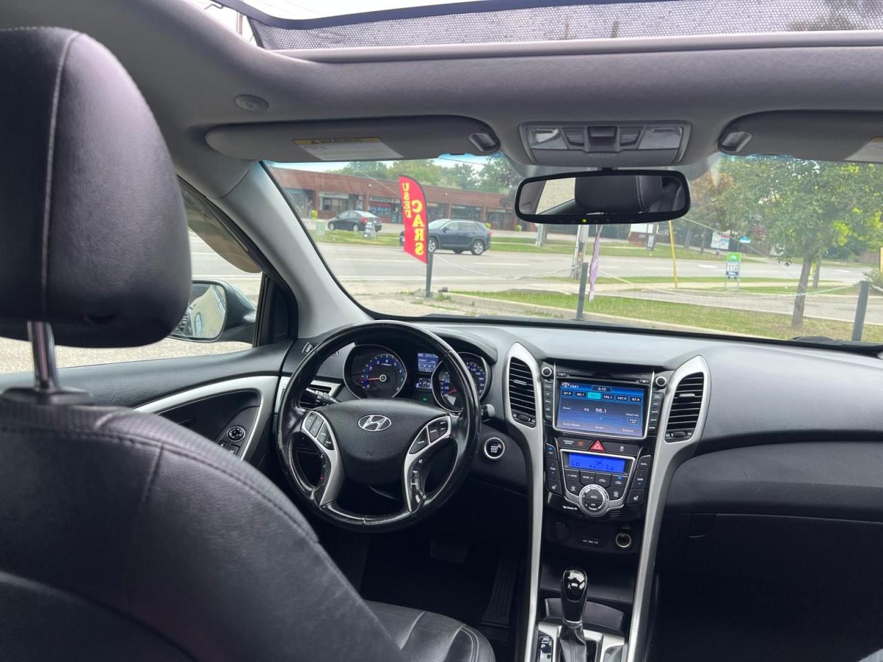 2014 Hyundai Elantra GT SE w/Tech Pkg Low KM No Accident Leather - Photo #38