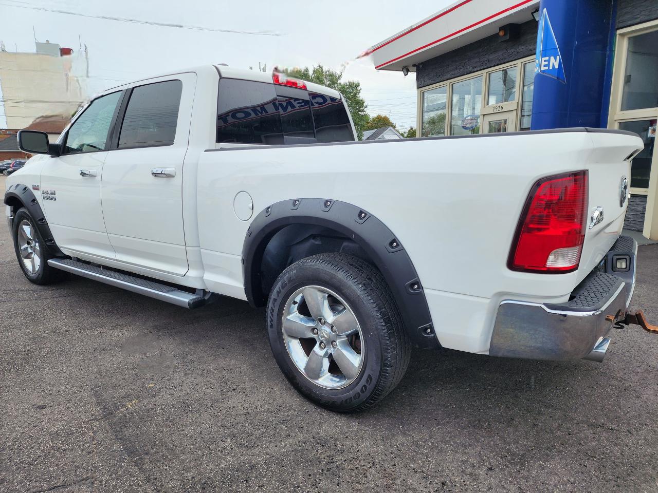 2014 RAM 1500 Big Horn - Photo #8
