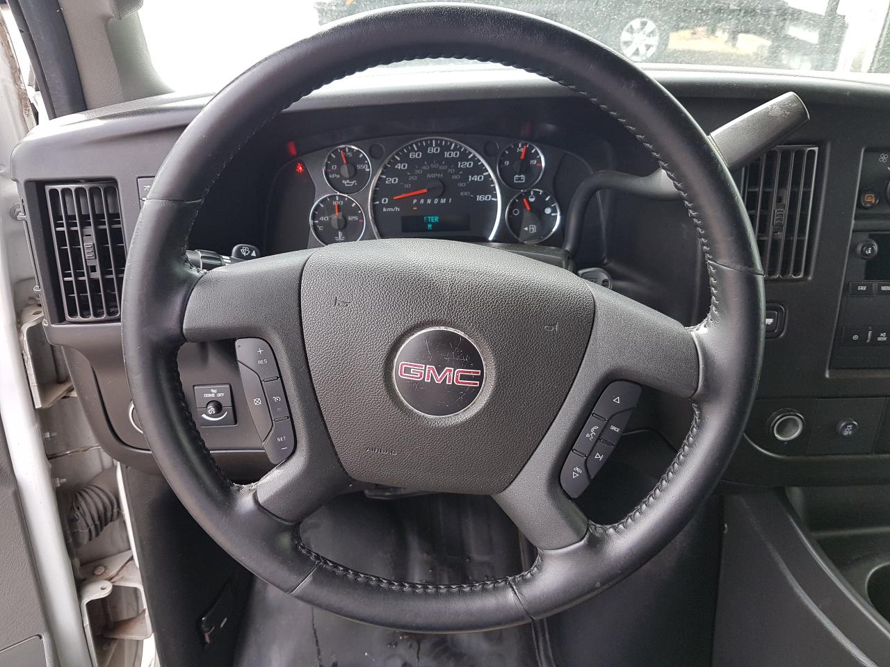 2020 GMC Savana 3500 Cargo 155" EXTENDED Photo