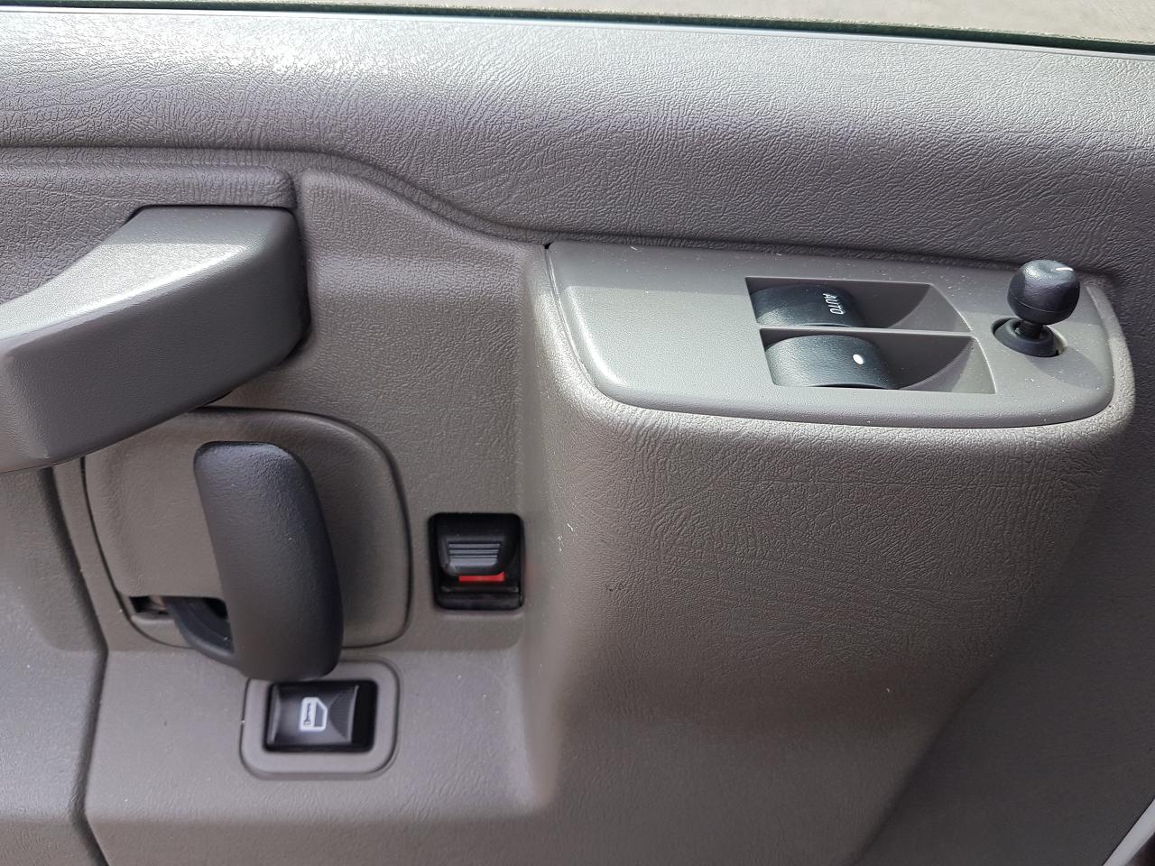 2020 GMC Savana 3500 Cargo 155" EXTENDED Photo