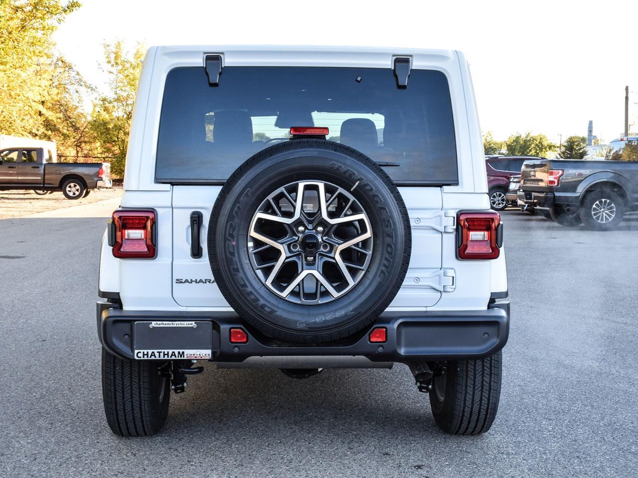 2026 Jeep Wrangler Sahara 4 Door 4x4 Photo2