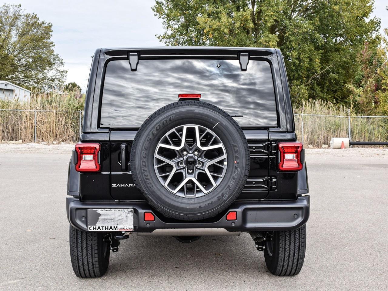 2026 Jeep Wrangler Sahara 4 Door 4x4 Photo2