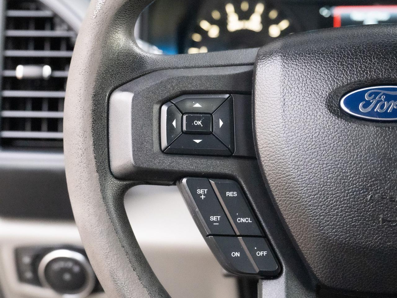 2015 Ford F-150 XL - Photo #13