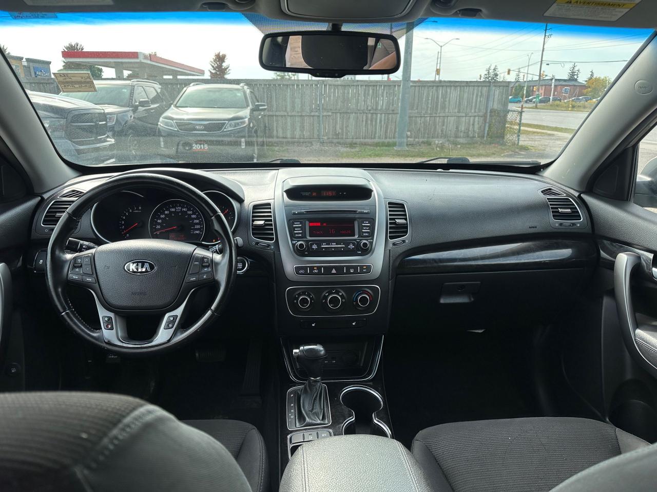 2015 Kia Sorento LX - Photo #11