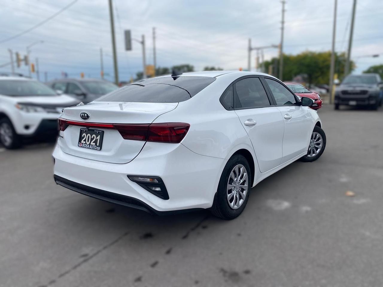 2021 Kia Forte AUTO NO ACCIDENT HEATED SEATS BACKUP CAMERA BT Photo
