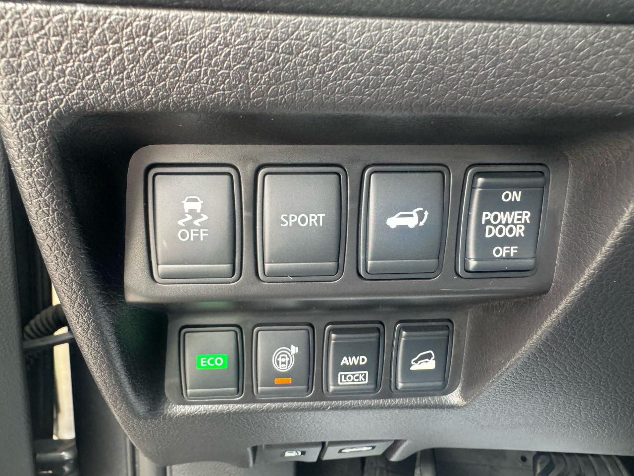 2015 Nissan Rogue SL - Photo #15