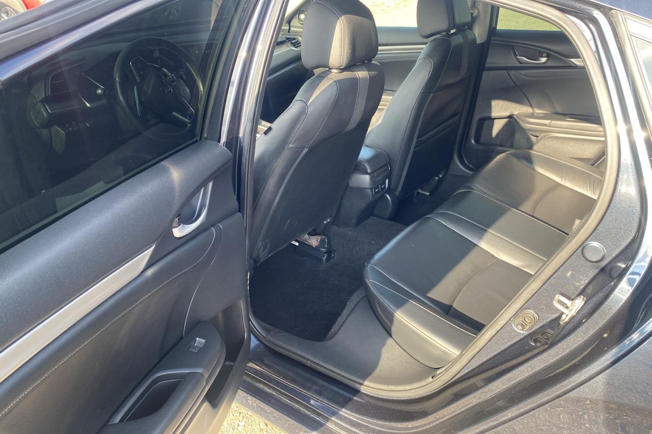 2020 Honda Civic Touring - Photo #11