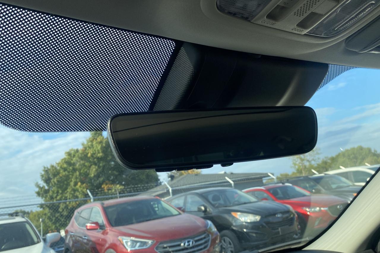 2020 Honda Civic Touring - Photo #18