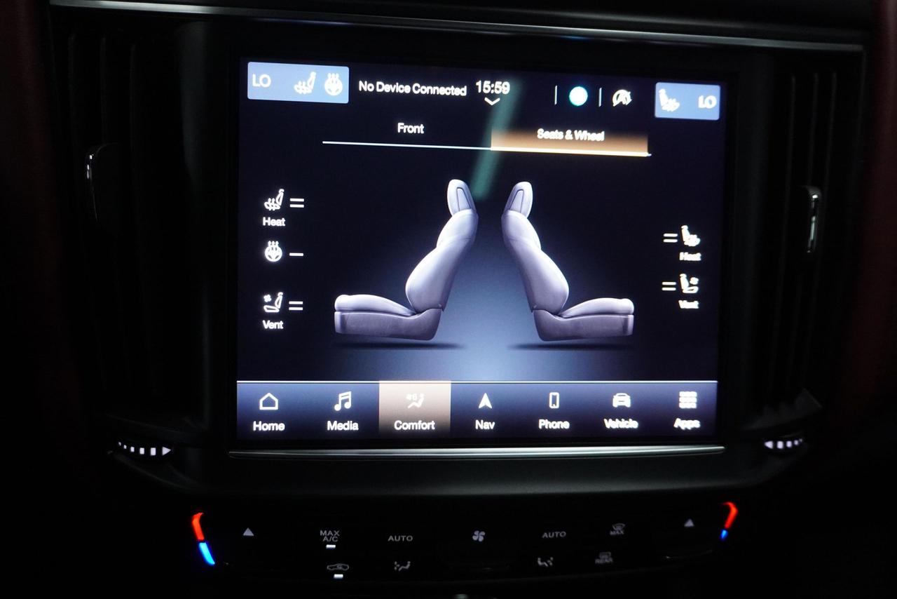 2021 Maserati Levante S GranLusso Photo