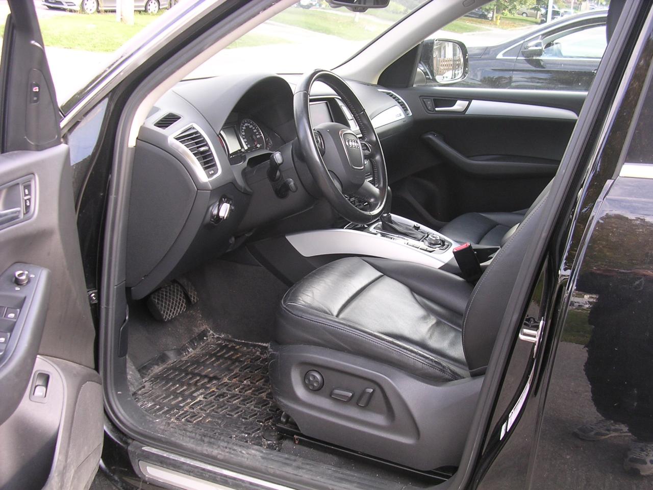 2012 Audi Q5 quattro 4dr 2.0L Premium Plus - Photo #5
