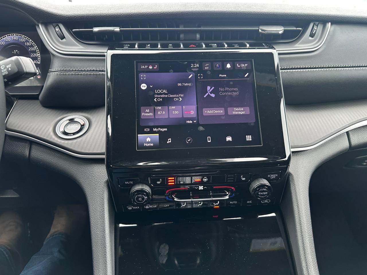 2025 Jeep Grand Cherokee Altitude Photo