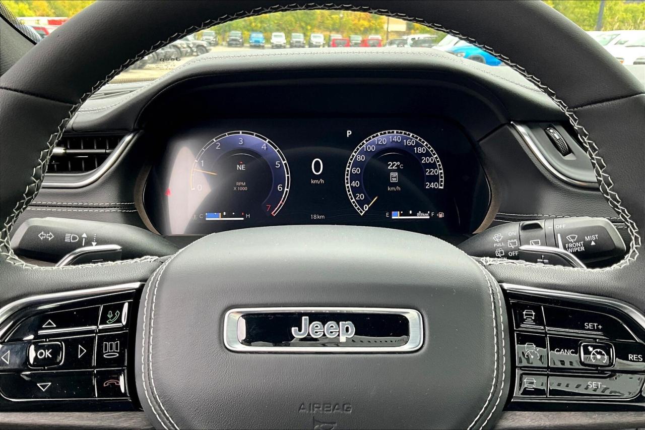 2025 Jeep Grand Cherokee L OVERLAND | Lux Tech 4 | Tow Pkg | 19-Speakers Photo