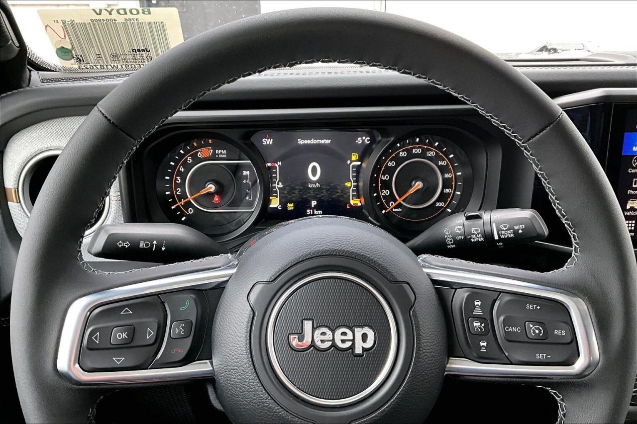 2026 Jeep Wrangler SAHARA 4DR | Painted Hardtop | 12" Touchscreen Photo