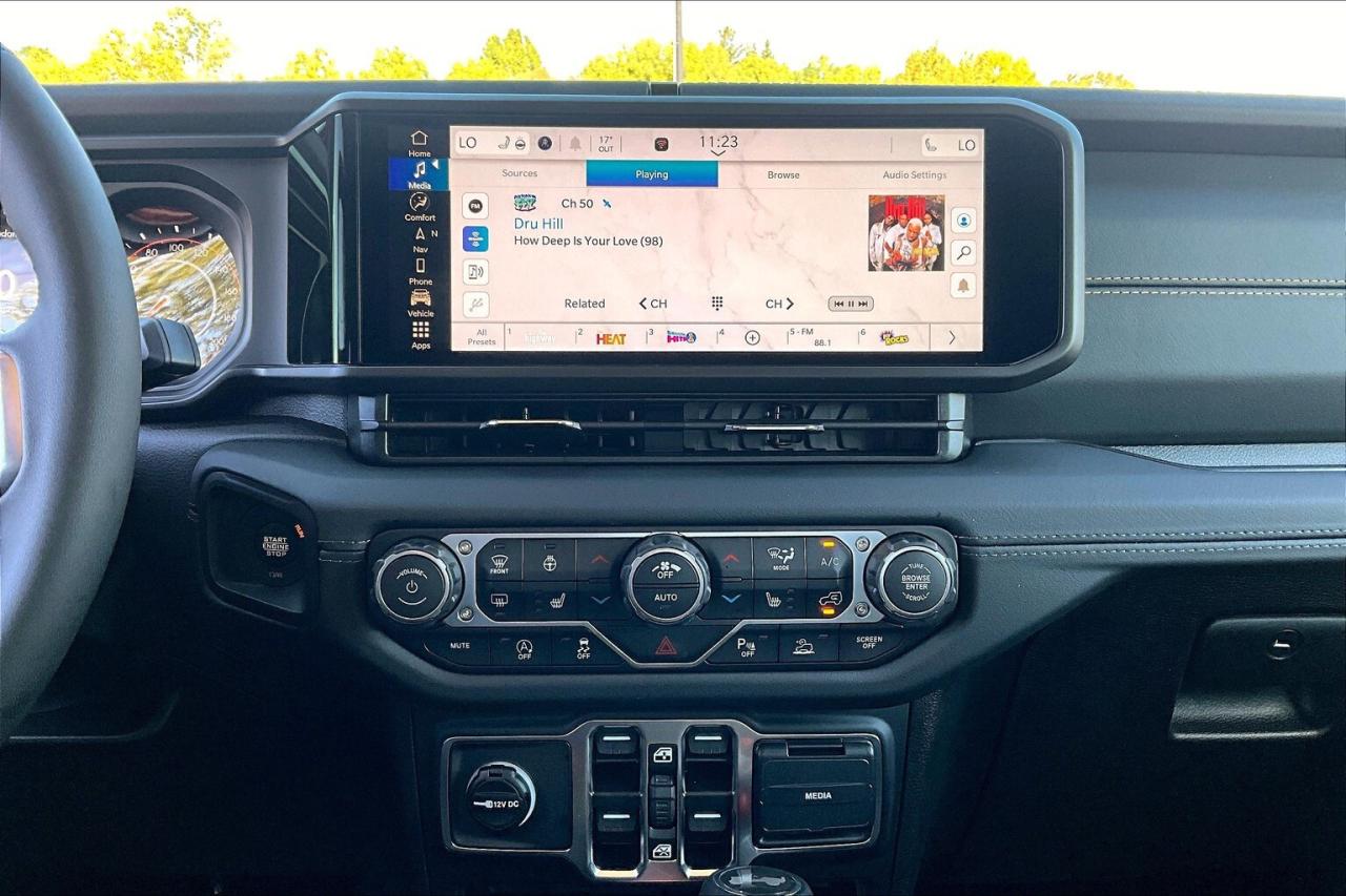 2026 Jeep Wrangler SAHARA 4DR | Leather | Painted Hardtop | Nav Photo