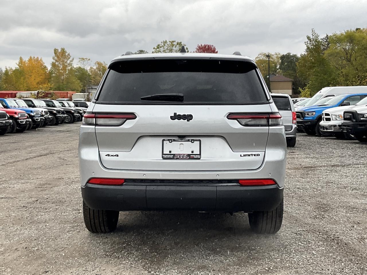 2025 Jeep Grand Cherokee L LIMITED | Black App Pkg | Pano Roof | LuxTech 2 Photo2