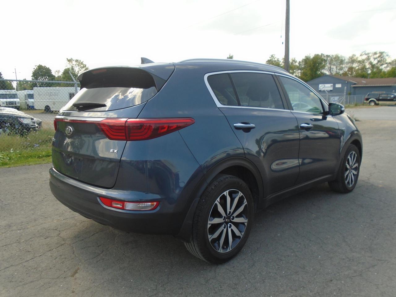 2017 Kia Sportage Awd 4dr Ex - Photo #6