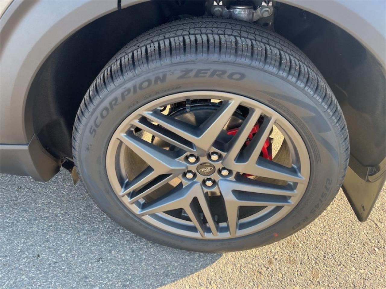 2025 Ford Explorer ST  - Cooled Seats -  Heated Seats Photo5